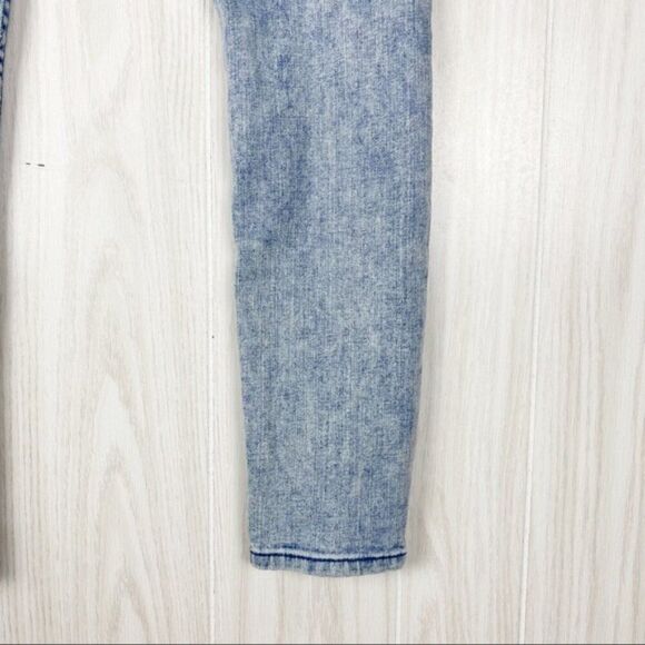 BDG | High Rise Twig Ankle Jeans Size 28 - Picture 3 of 6